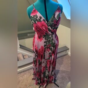 Floral Pleated Maxi Dress Light Pink-size 10